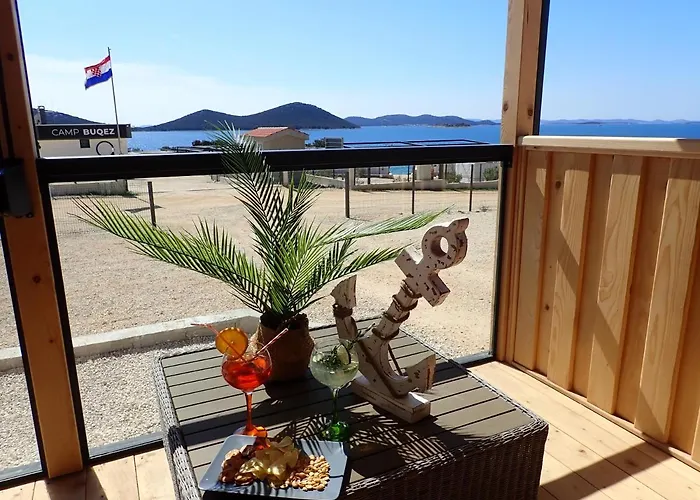 3v Holiday home