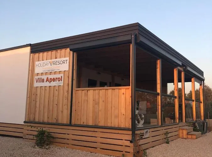 3v Holiday home *