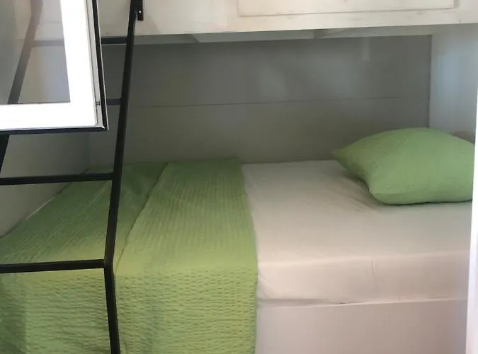 3v Holiday home *