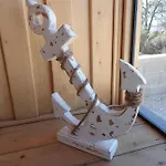 3v *