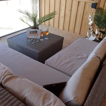 3v Holiday home *